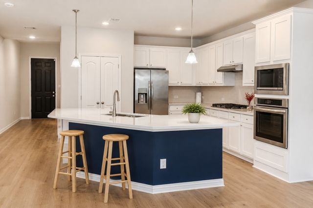 2303 Lannister Street, Mansfield, TX 76063