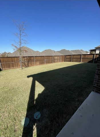 2303 Lannister Street, Mansfield, TX 76063