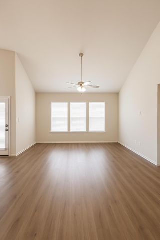 2303 Lannister Street, Mansfield, TX 76063