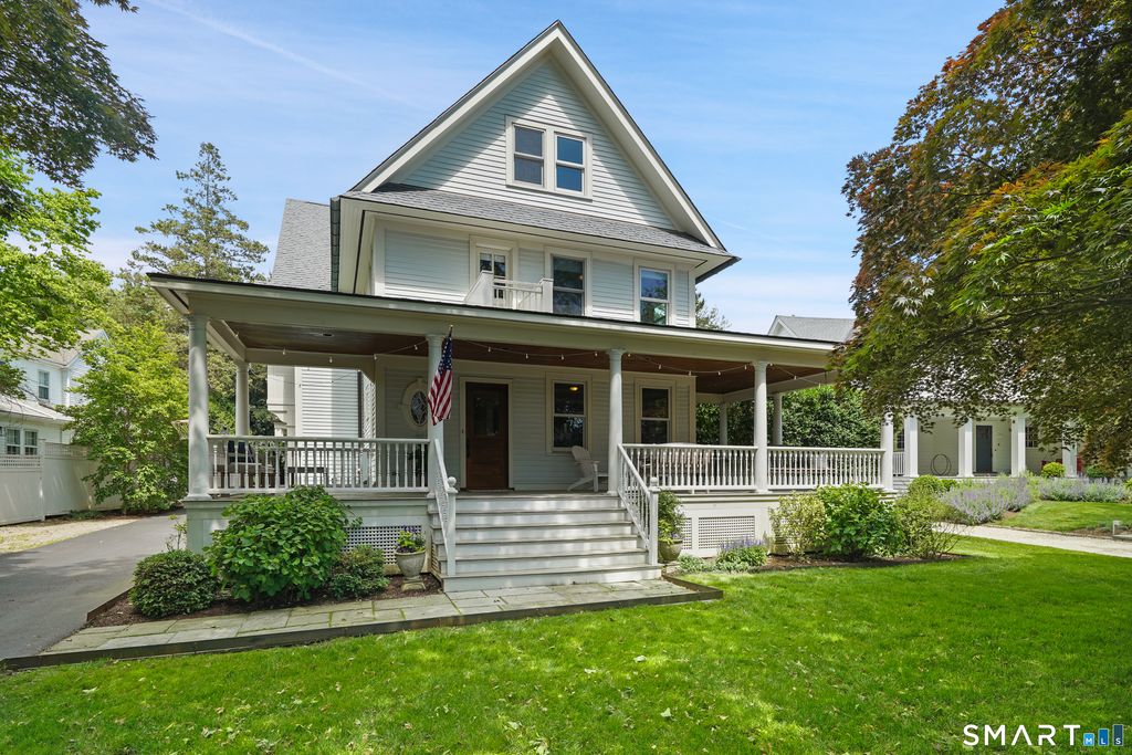 2 Wahneta Road, Greenwich, CT 06870