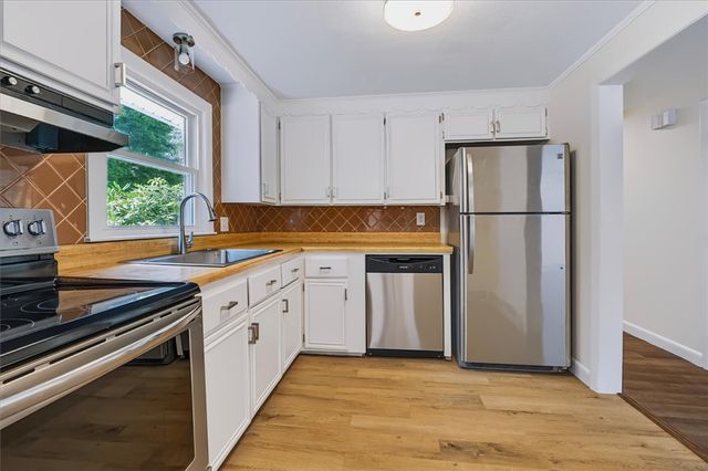 614 Bound Road, Woonsocket, RI 02895
