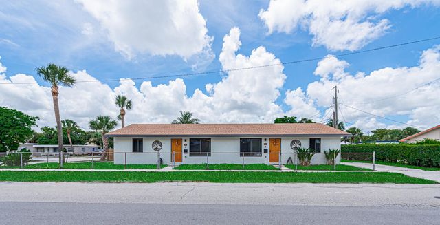2013 Wilkins Avenue, West Palm Beach, FL 33401
