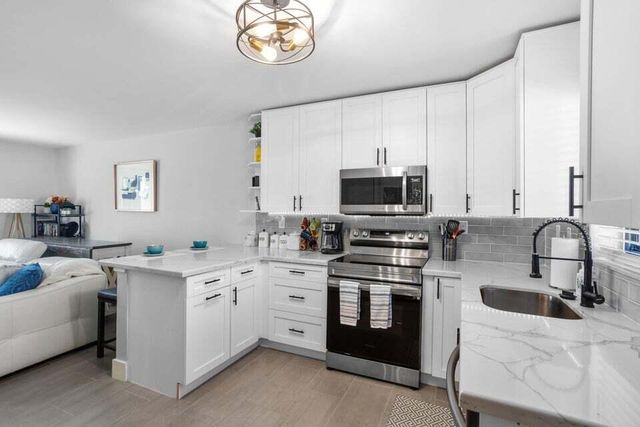 2013 Wilkins Avenue, West Palm Beach, FL 33401