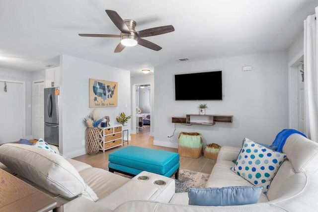 2013 Wilkins Avenue, West Palm Beach, FL 33401