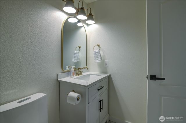 27115 212th Place SE, Maple Valley, WA 98038