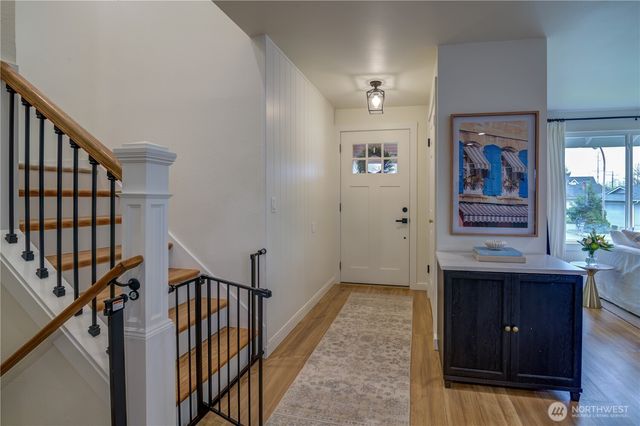 27115 212th Place SE, Maple Valley, WA 98038