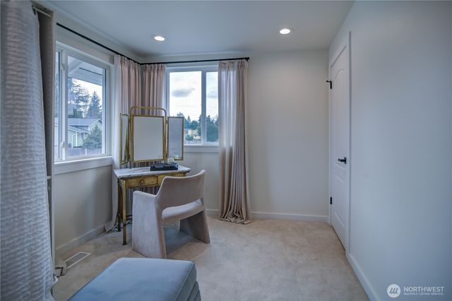 27115 212th Place SE, Maple Valley, WA 98038