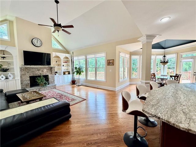 2201 Hunters Green Drive, Lawrenceville, GA 30043