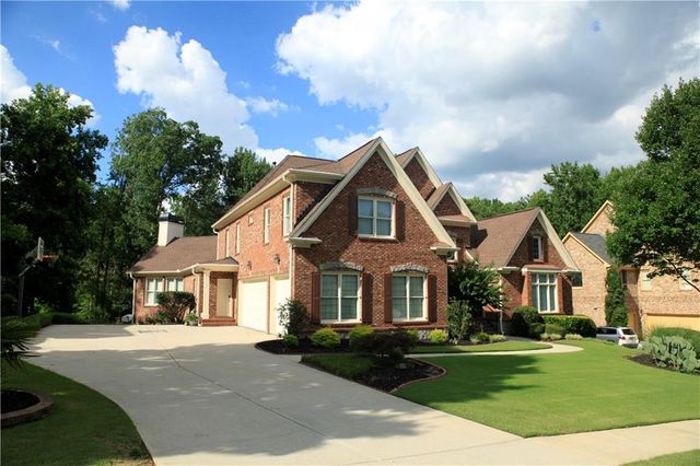 2201 Hunters Green Drive, Lawrenceville, GA 30043