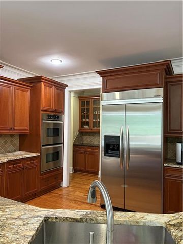 2201 Hunters Green Drive, Lawrenceville, GA 30043