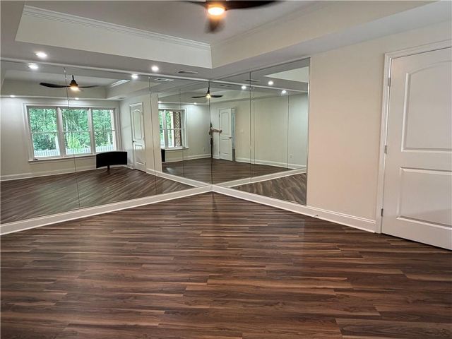 2201 Hunters Green Drive, Lawrenceville, GA 30043