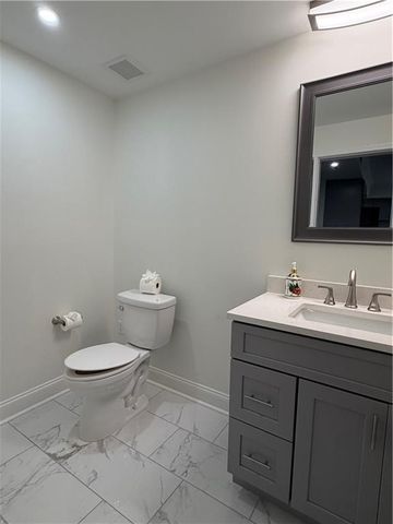 2201 Hunters Green Drive, Lawrenceville, GA 30043