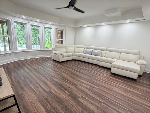 2201 Hunters Green Drive, Lawrenceville, GA 30043