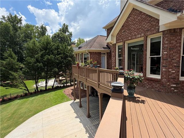 2201 Hunters Green Drive, Lawrenceville, GA 30043