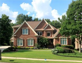 2201 Hunters Green Drive, Lawrenceville, GA 30043