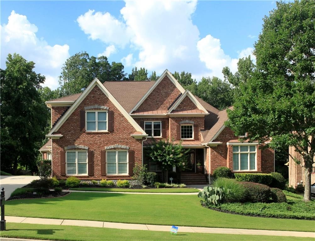 2201 Hunters Green Drive, Lawrenceville, GA 30043