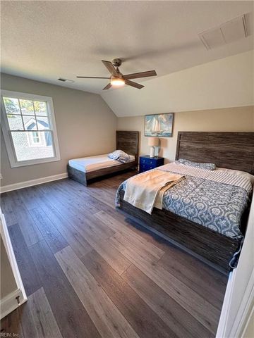 8 Seay CT, Cape Charles, VA 23310