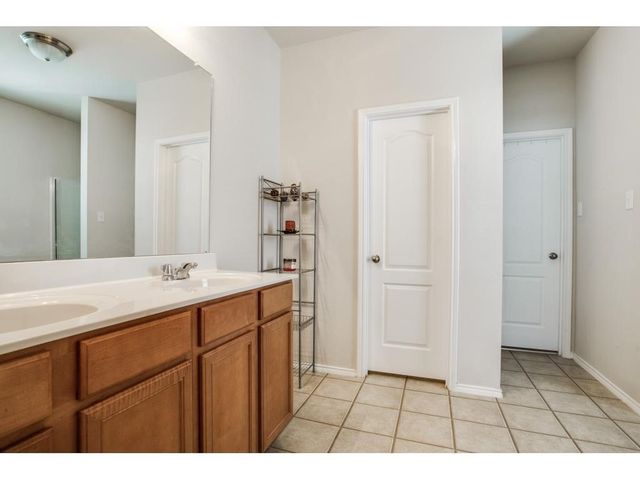 2013 Prospect Lane, Providence Village, TX 76227