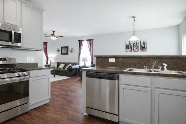 2013 Prospect Lane, Providence Village, TX 76227