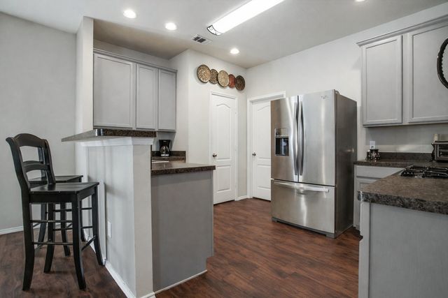 2013 Prospect Lane, Providence Village, TX 76227