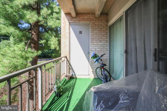 12207 ACADEMY WAY #9, Rockville, MD 20852