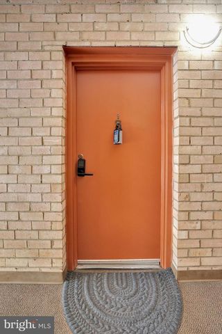 12207 ACADEMY WAY #9, Rockville, MD 20852