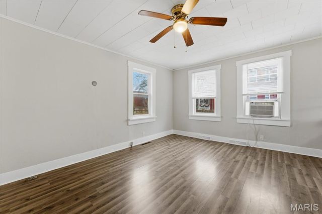 317 E Garfield Street, Belleville, IL 62220