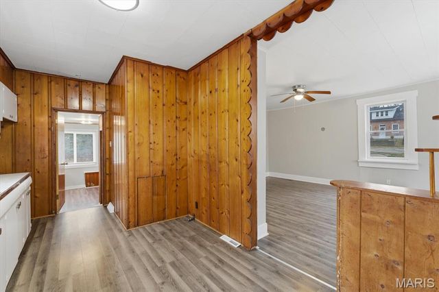 317 E Garfield Street, Belleville, IL 62220