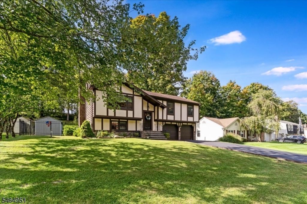 108 Valley View Trl, Sparta Twp., NJ 07871 — photo 2