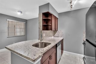 2880 N Oakland Forest Dr 213, Oakland Park, FL 33309