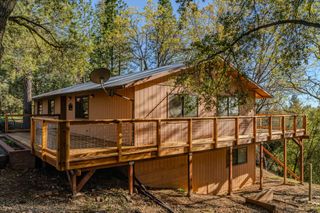 13771 West Ct, Pine Grove, CA 95665