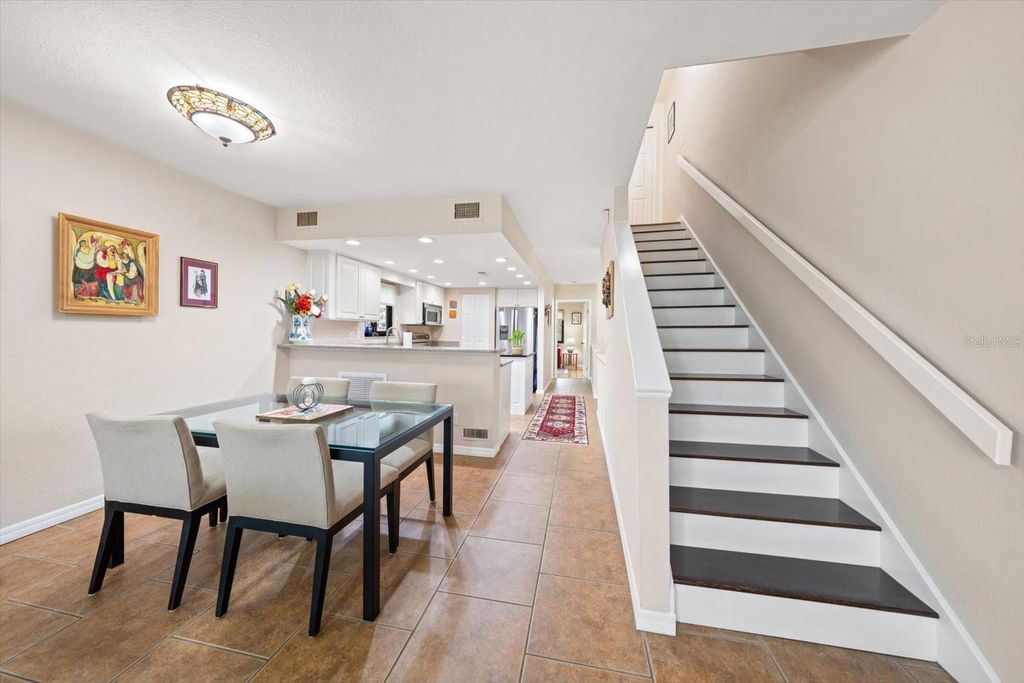 Image 14 of property listing at 1206 GULF BOULEVARD A6, Indian Rocks Beach, FL 33785