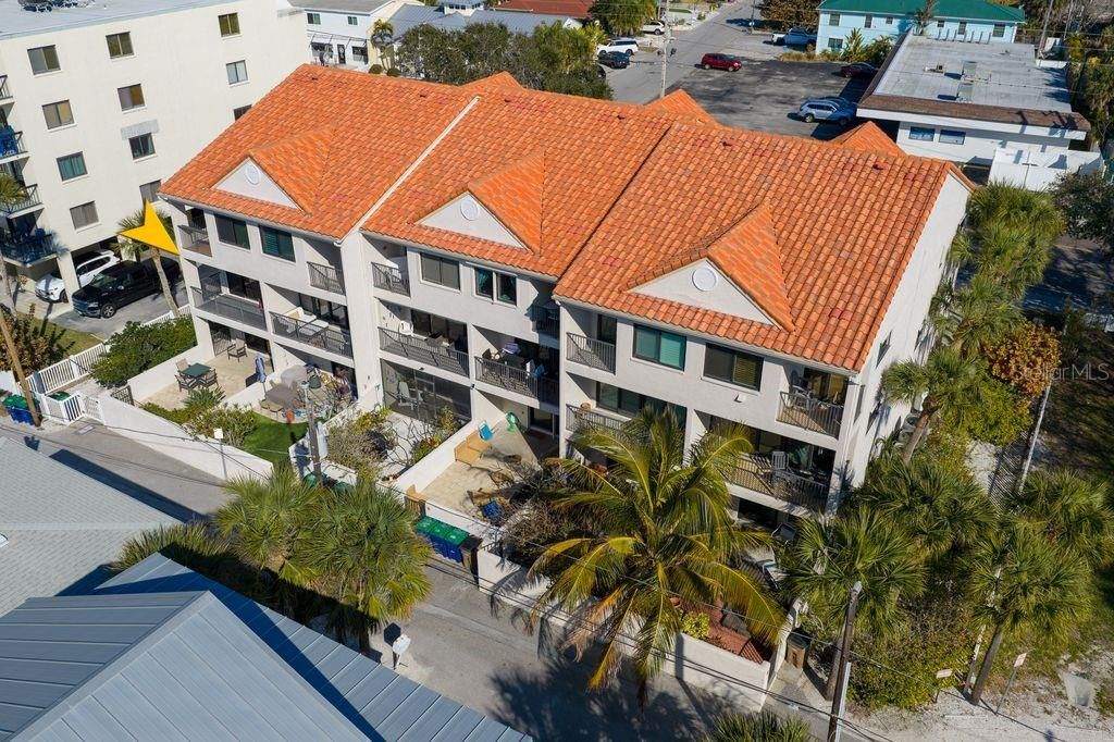 Image 51 of property listing at 1206 GULF BOULEVARD A6, Indian Rocks Beach, FL 33785