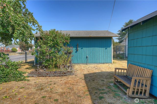 5507 S Alaska Street, Tacoma, WA 98408