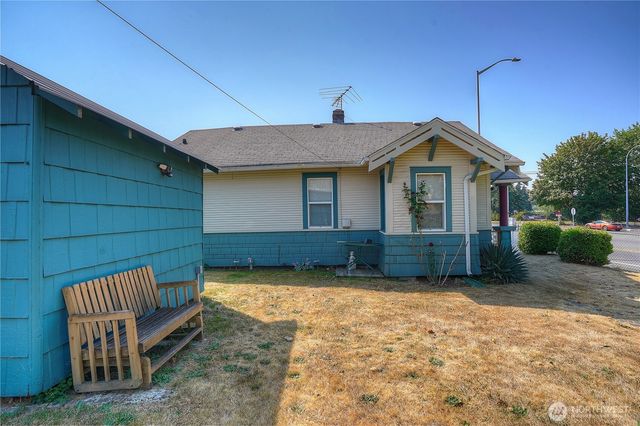 5507 S Alaska Street, Tacoma, WA 98408