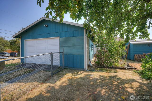 5507 S Alaska Street, Tacoma, WA 98408