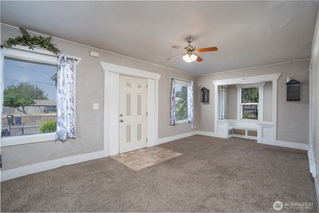 5507 S Alaska Street, Tacoma, WA 98408