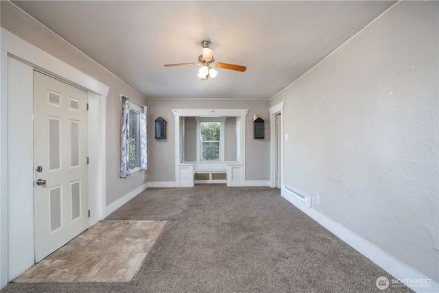 5507 S Alaska Street, Tacoma, WA 98408
