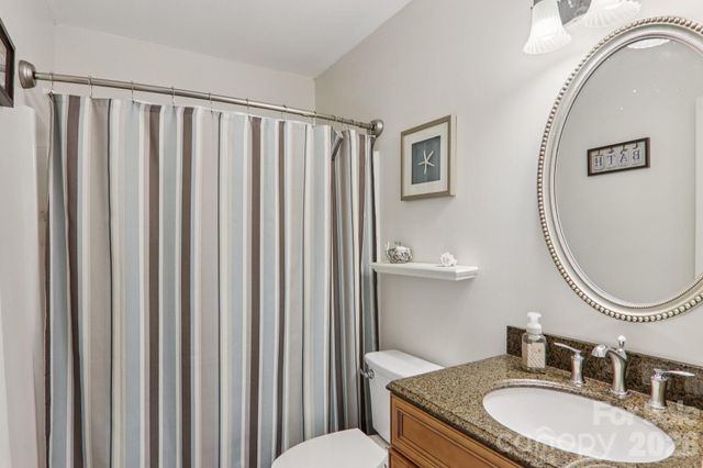 741 Zelda Court, Hendersonville, NC 28792