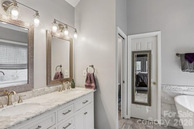 741 Zelda Court, Hendersonville, NC 28792