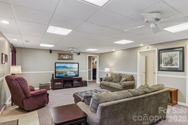 741 Zelda Court, Hendersonville, NC 28792