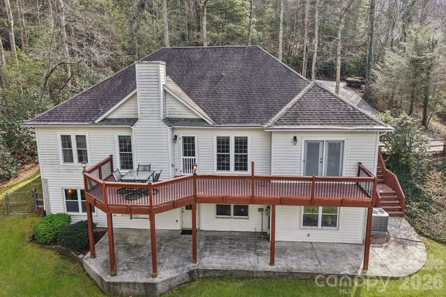 741 Zelda Court, Hendersonville, NC 28792