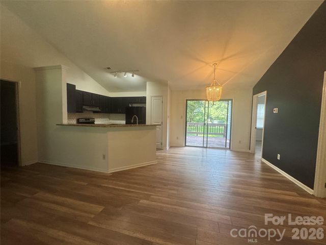 8821 Kishorn Court, Charlotte, NC 28215