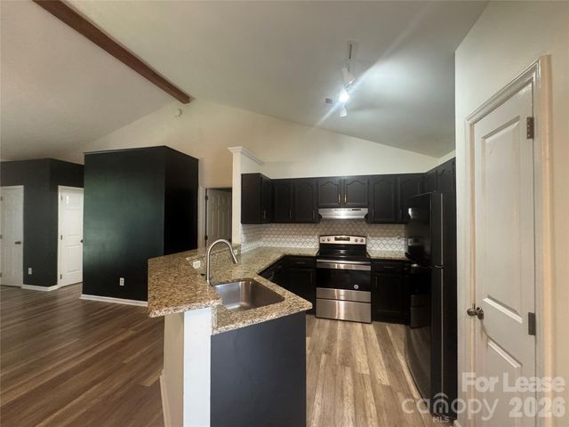 8821 Kishorn Court, Charlotte, NC 28215