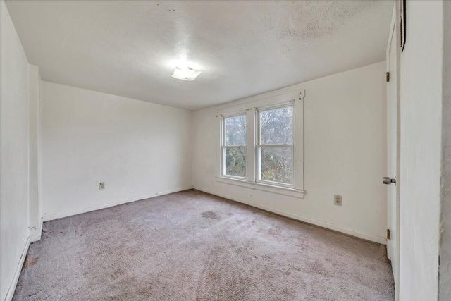 2810 Courtland RD, Roanoke, VA 24012