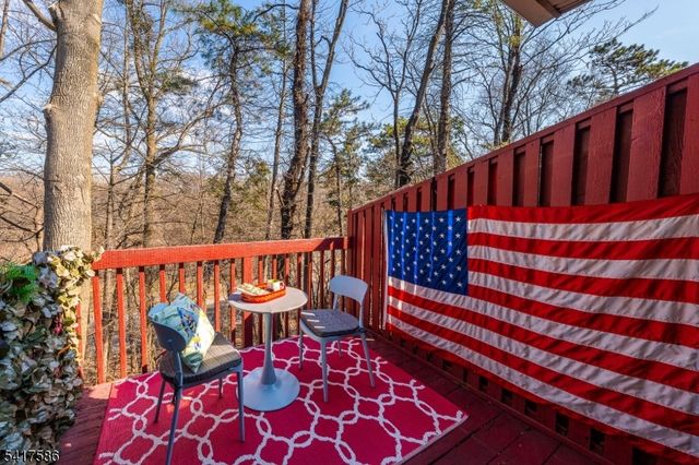 113 Tiffany Blvd, Newark City, NJ 07104