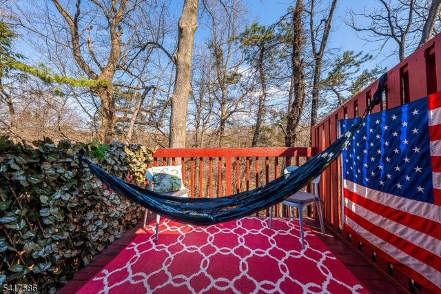 113 Tiffany Blvd, Newark City, NJ 07104