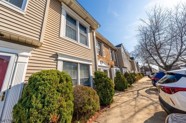 113 Tiffany Blvd, Newark City, NJ 07104