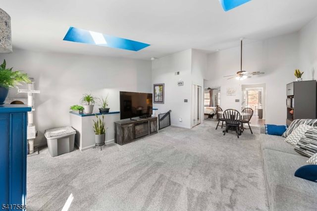 113 Tiffany Blvd, Newark City, NJ 07104