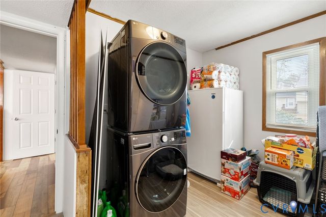 4028 Falconway Ln, North Chesterfield, VA 23237